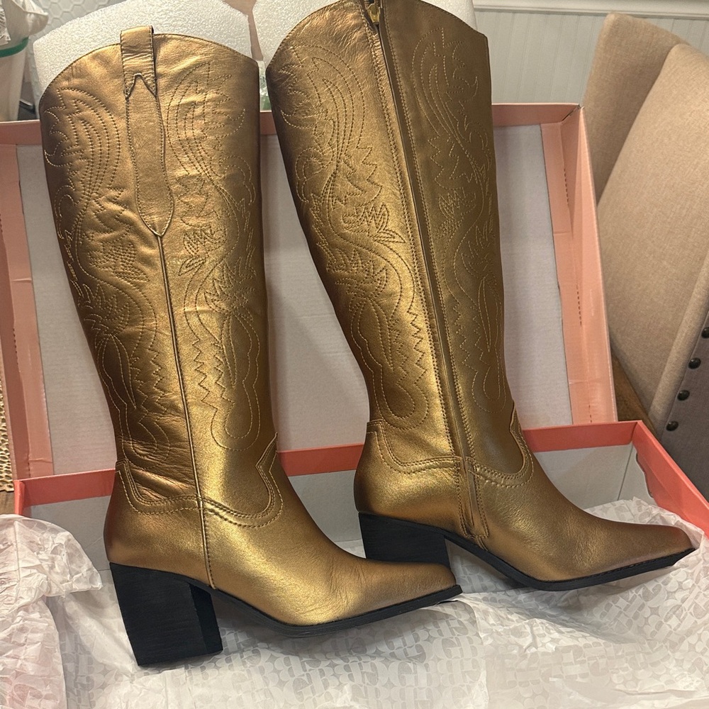 Giani Bernini Bronze Cowboy Boots with Chunky Heel